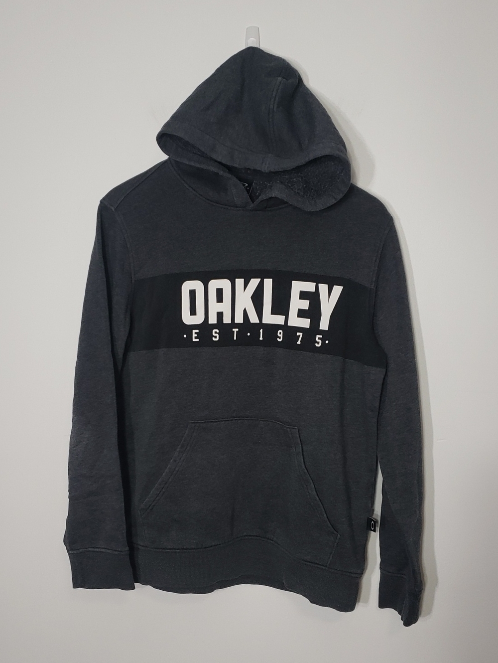 Oakley E.S.T 1975 Men S Sweatshirt